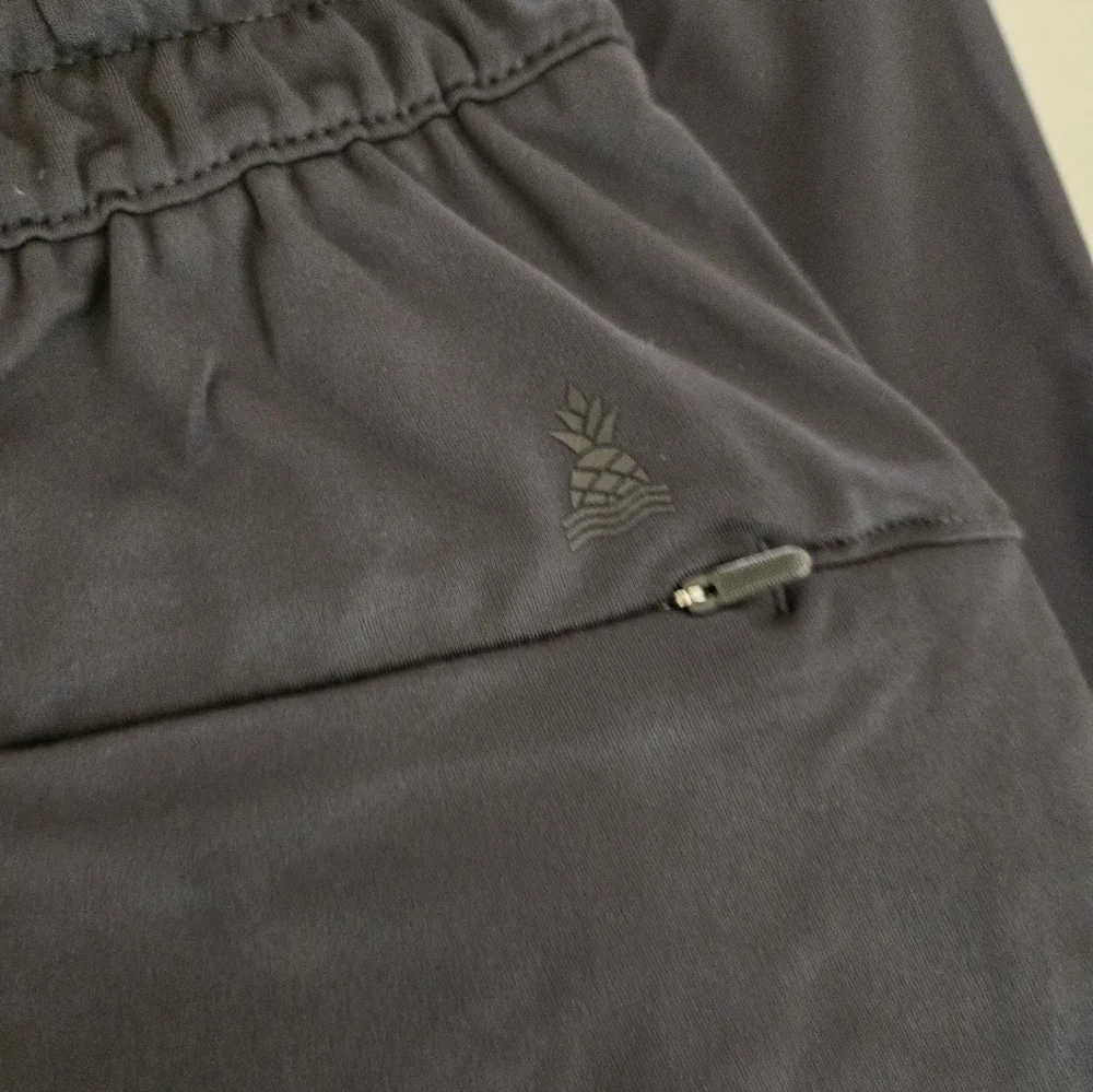 NWT Chubbies The Capes Movementum Jogger